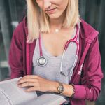 Instagram - gf_medstudent